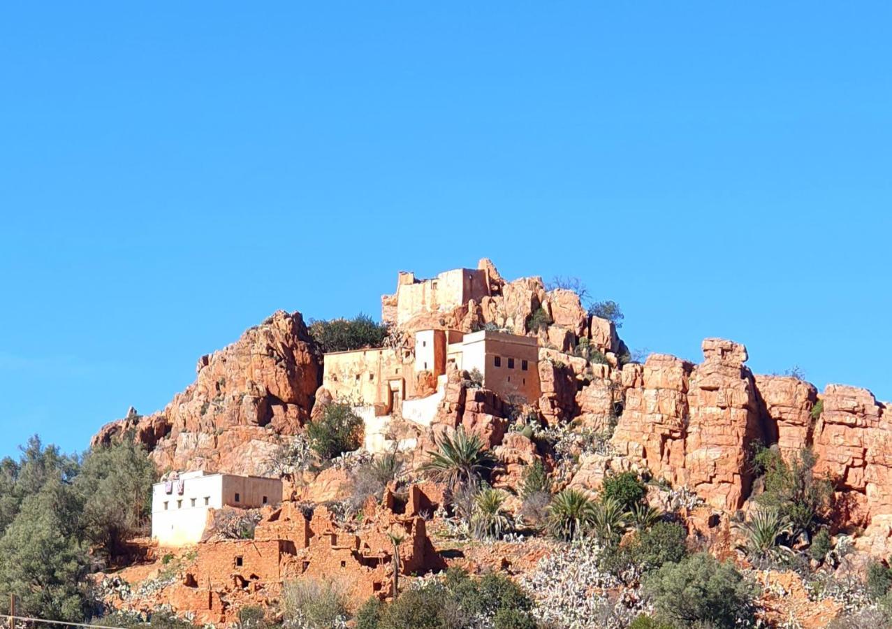 La Maison Traditionnelle Hotel Et Guesthouse Tafraout Esterno foto